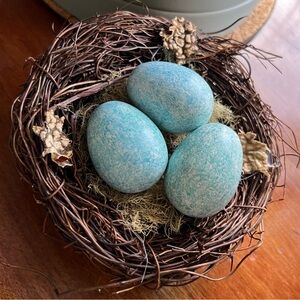 Faux Birds’ Nest & 3 Faux Eggs